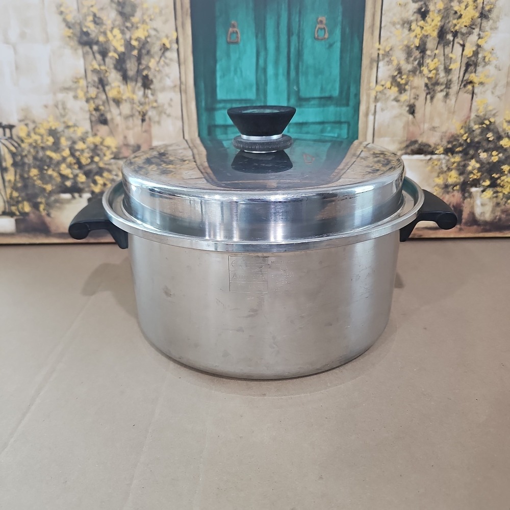 AMWAY QUEEN 6 Qt. Stock Pot & Lid Multi-Ply 18-8 Stainless USA    VERY CLEAN!